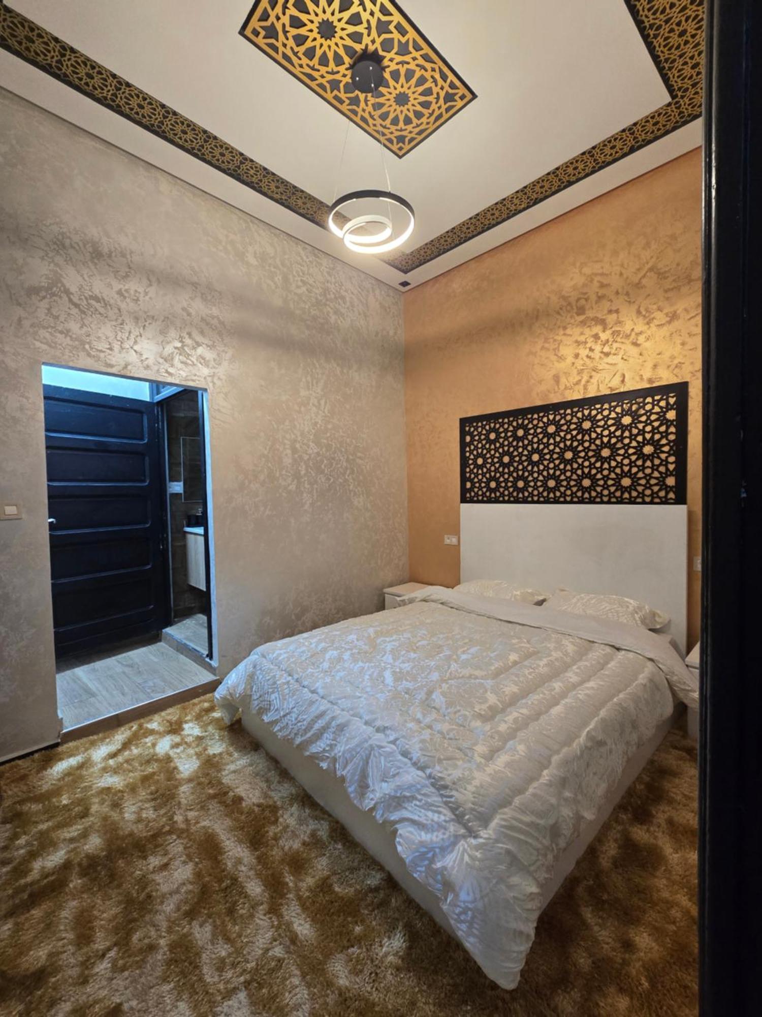 Centre Ville Plage Avec 1 Seule Chambre 3 Pieces Au Total Pour Famille Ou Personnes Serieuses Эль-Джадида Экстерьер фото